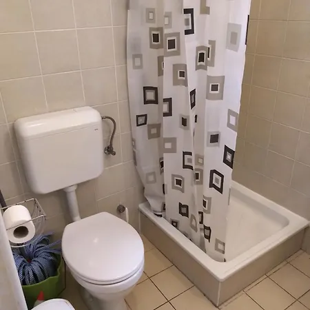 Reteshaz Strudelhaus Apartmanhaz Vonyarcvashegy