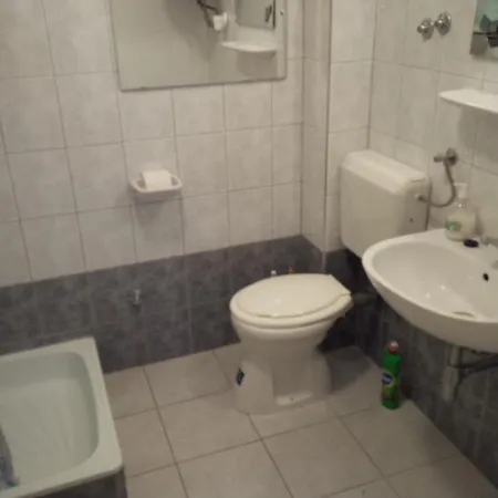 Lägenhet Reteshaz Strudelhaus Apartmanhaz *