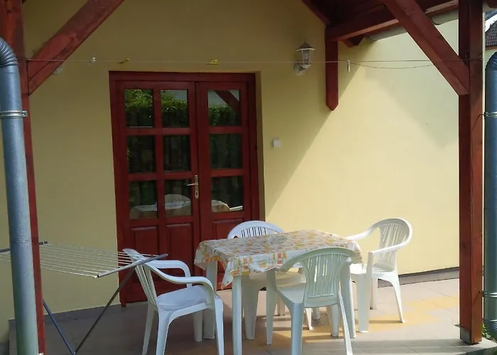 公寓 Reteshaz Strudelhaus Apartmanhaz *